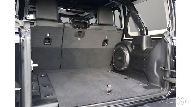2022 Jeep JL Wrangler - Image 20 of 24
