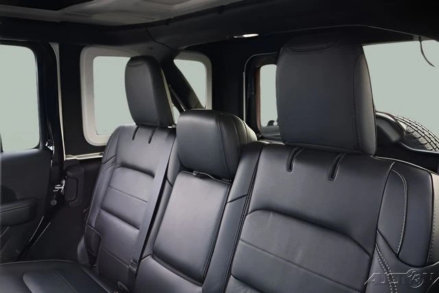 2022 Jeep JL Wrangler - Image 18 of 24