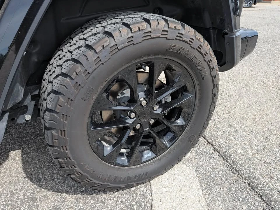 2022 Jeep JL Wrangler - Image 3 of 12