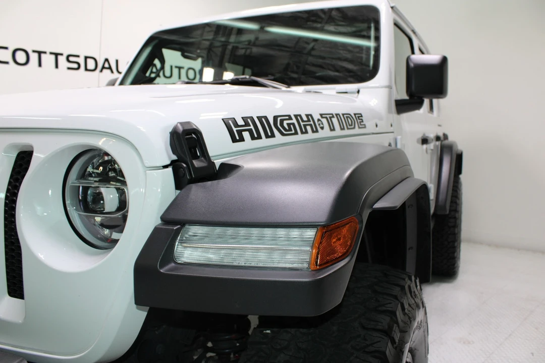 2022 Jeep JL Wrangler - Image 16 of 31
