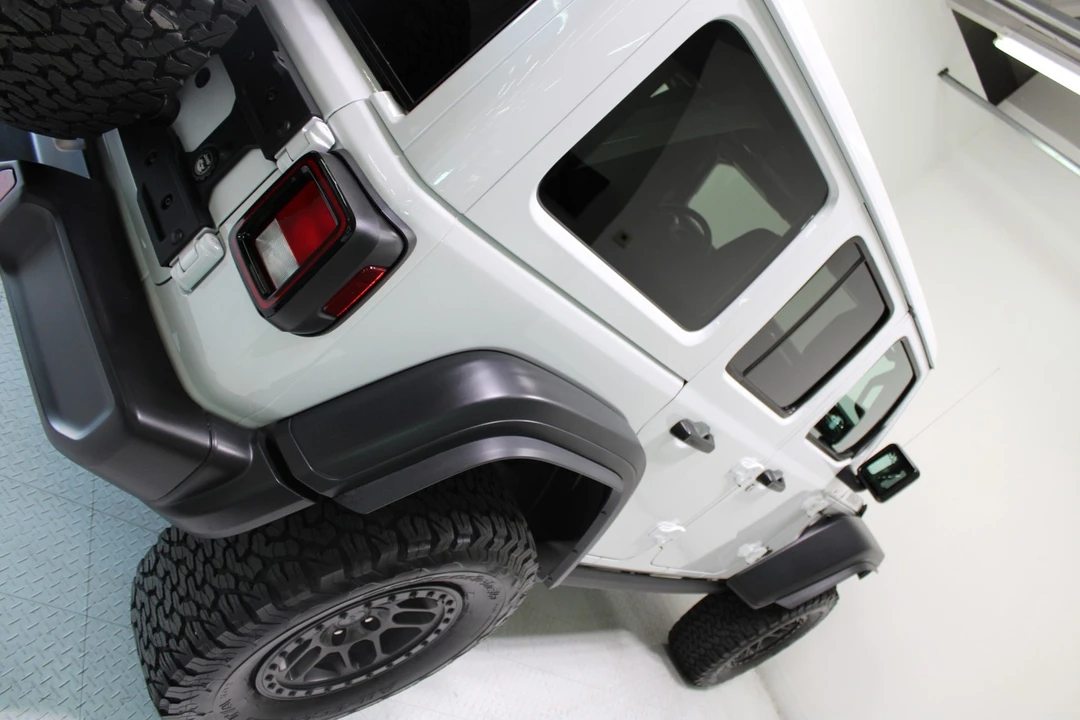 2022 Jeep JL Wrangler - Image 20 of 31