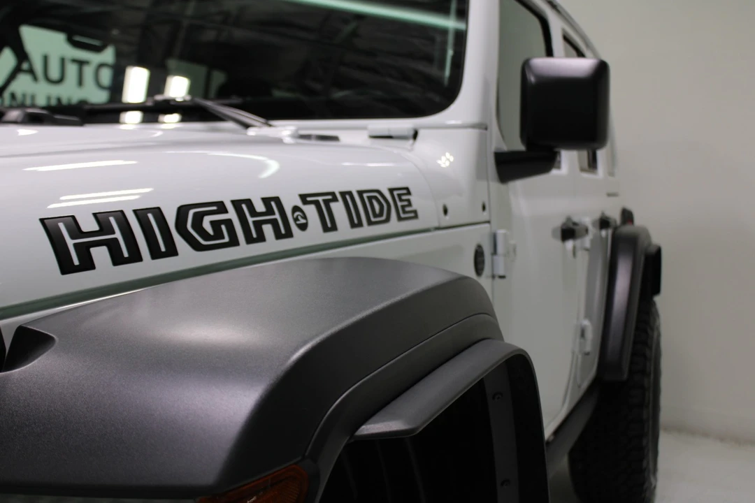 2022 Jeep JL Wrangler - Image 18 of 31