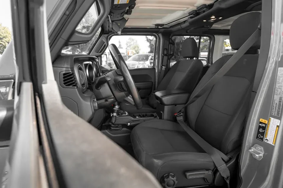 2022 Jeep JL Wrangler - Image 10 of 20