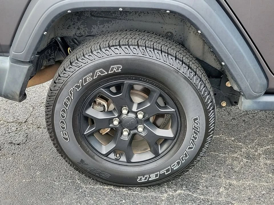 2022 Jeep JL Wrangler - Image 7 of 20