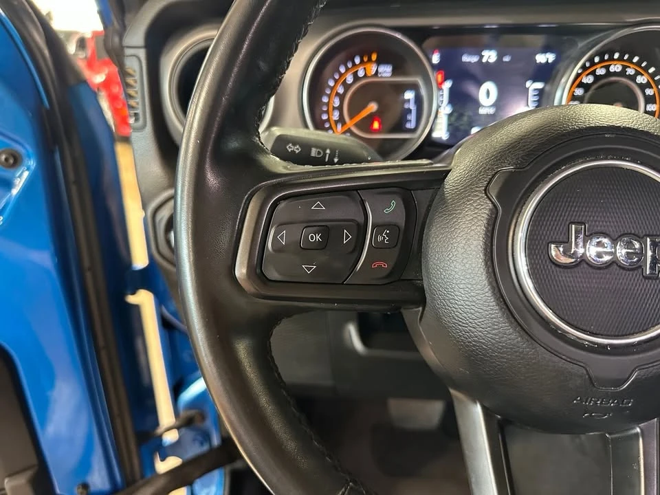 2022 Jeep JL Wrangler - Image 17 of 20