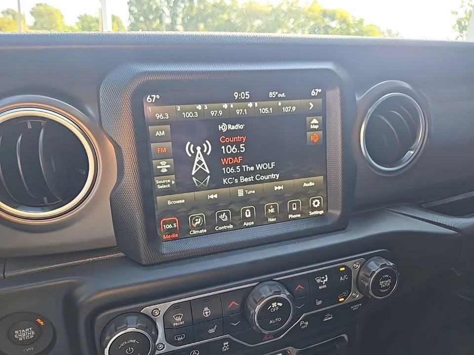2022 Jeep JL Wrangler - Image 7 of 20