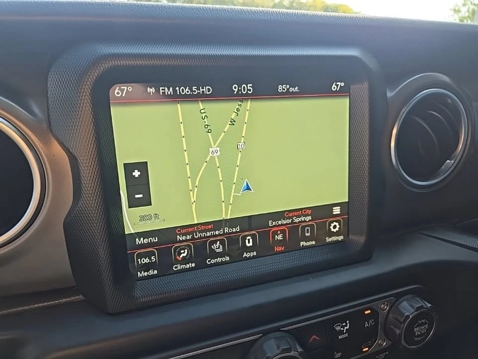 2022 Jeep JL Wrangler - Image 8 of 20