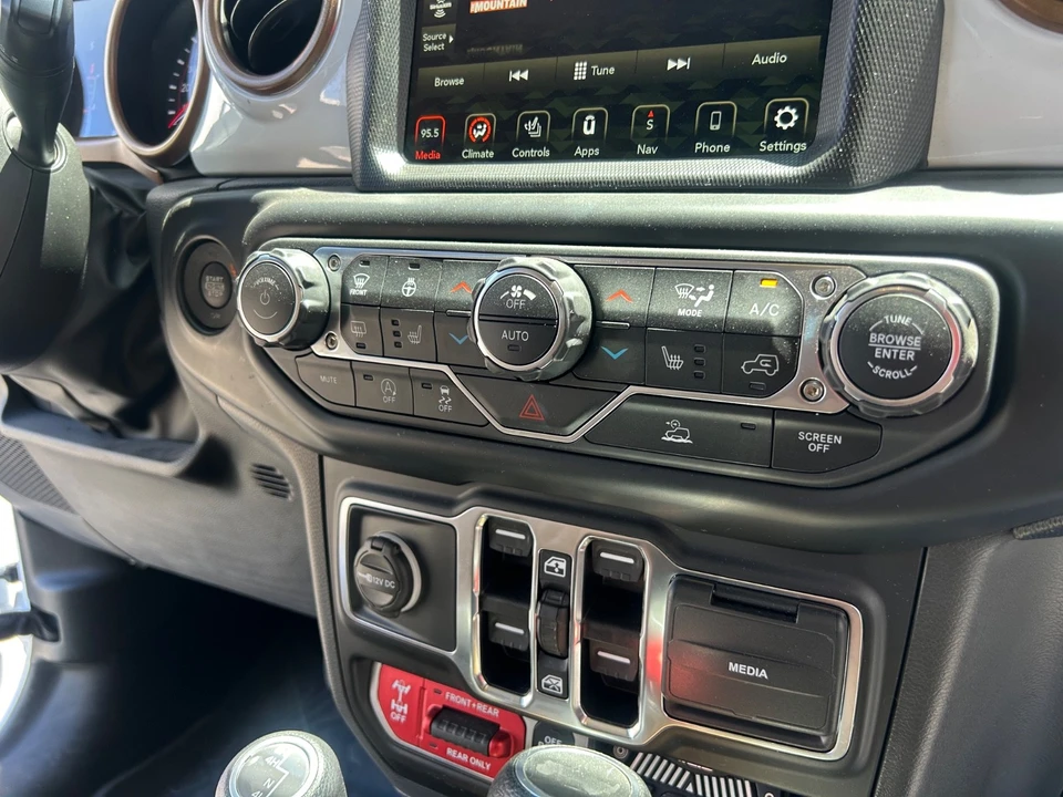 2022 Jeep JL Wrangler Rubicon 392 - Image 24 of 31