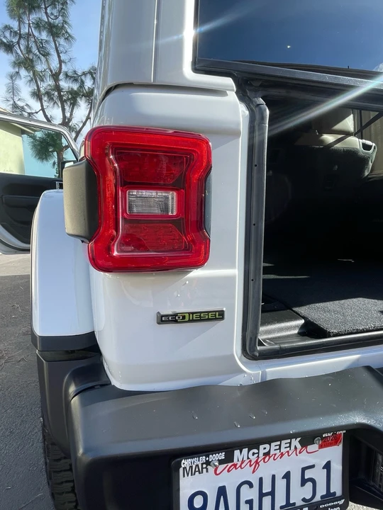 2022 Jeep JL Wrangler - Image 7 of 15