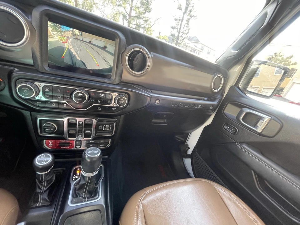 2022 Jeep JL Wrangler - Image 10 of 15