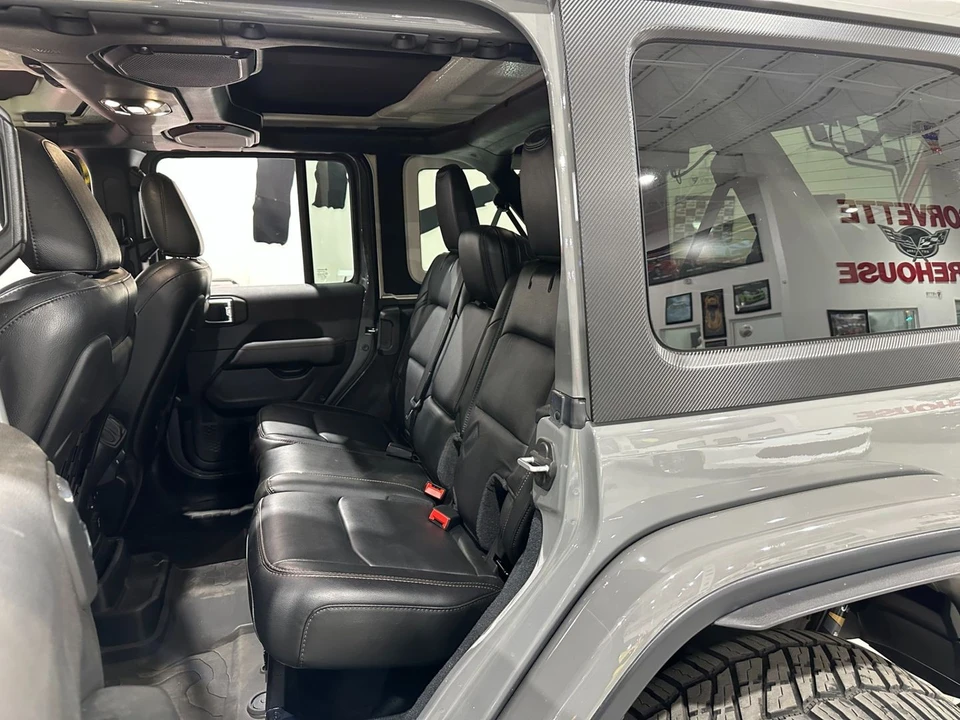 2022 Jeep JL Wrangler Rubicon 392 - Image 11 of 21