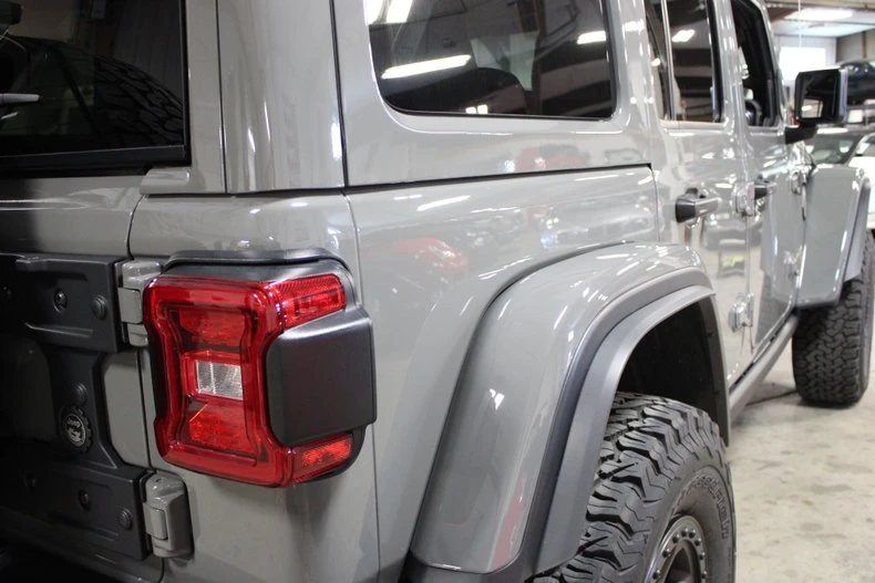 2022 Jeep JL Wrangler Rubicon 392 - Image 12 of 31