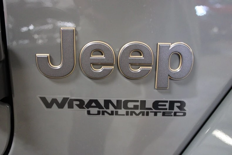 2022 Jeep JL Wrangler Rubicon 392 - Image 20 of 31