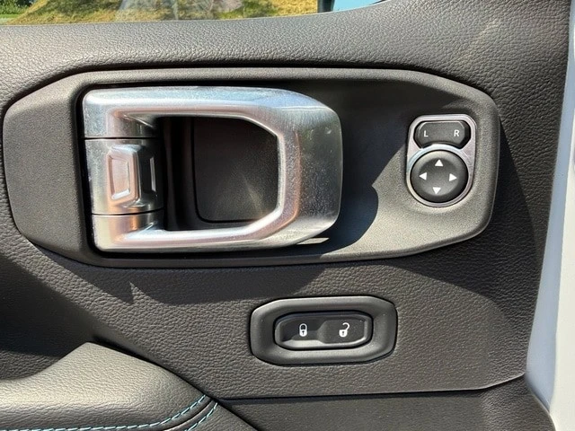 2022 Jeep JL Wrangler Rubicon 392 - Image 12 of 30