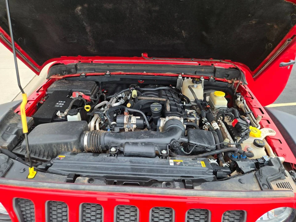 2022 Jeep JL Wrangler - Image 13 of 14