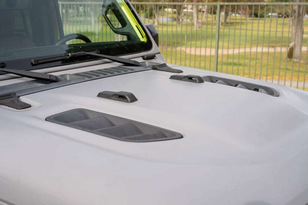 2022 Jeep JL Wrangler - Image 19 of 31