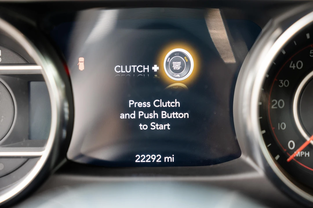2022 Jeep JL Wrangler - Image 28 of 31
