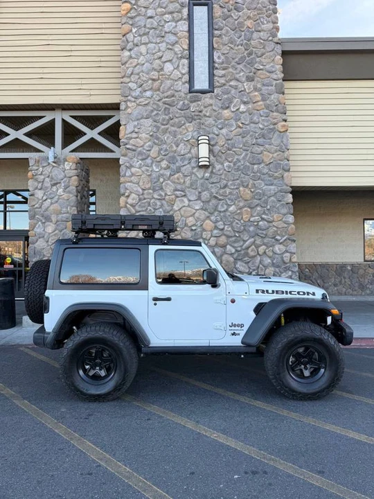 2022 Jeep JL Wrangler - Image 15 of 23