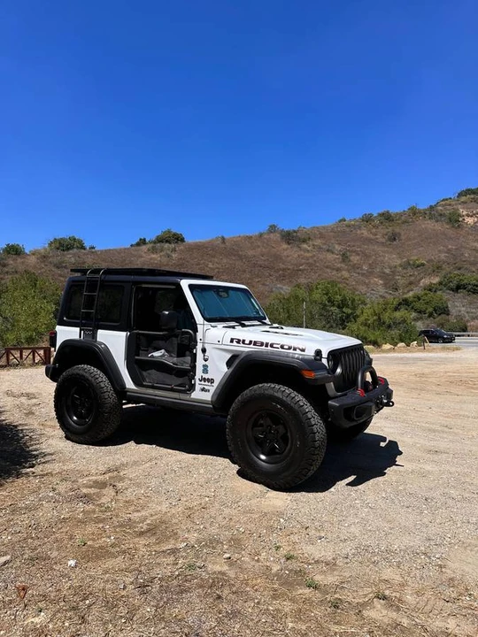 2022 Jeep JL Wrangler - Image 12 of 23