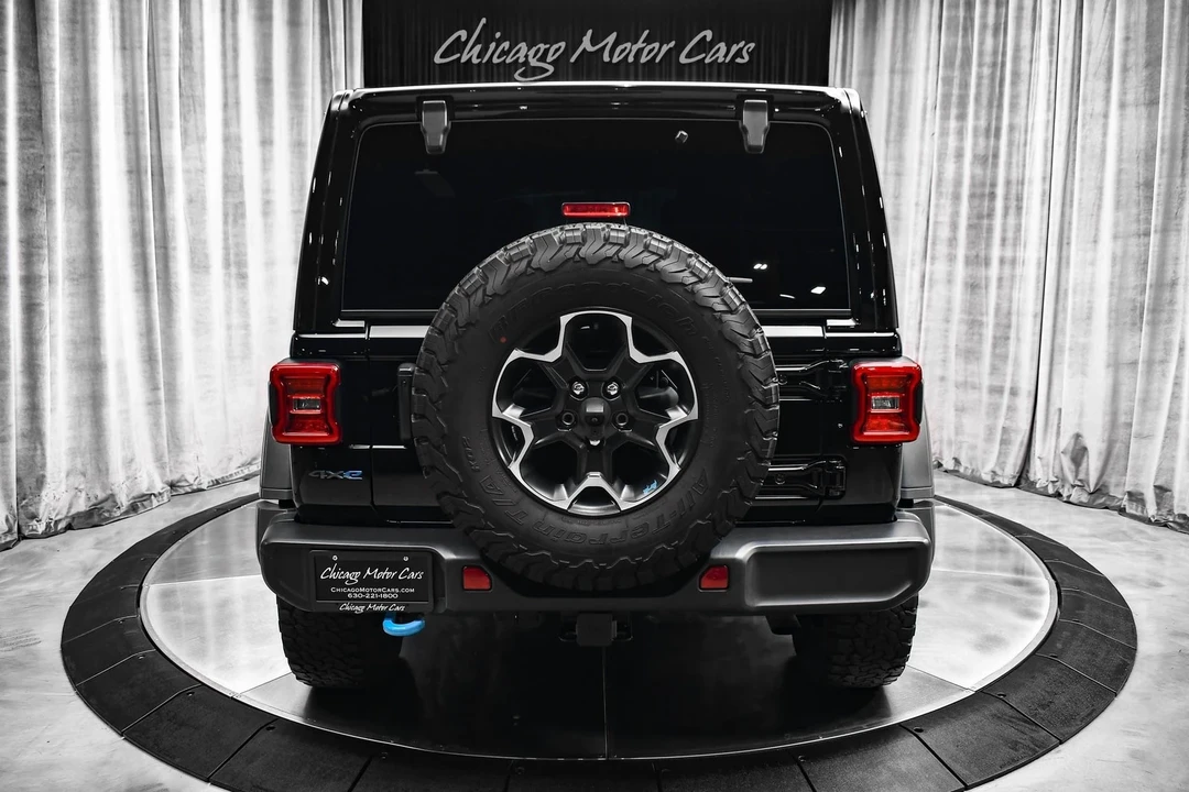 2022 Jeep JL Wrangler - Image 4 of 12