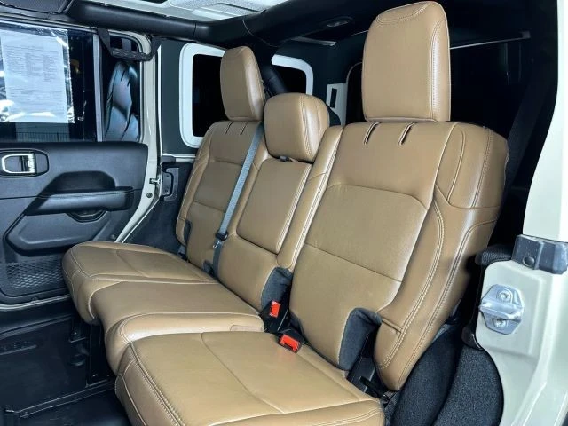 2022 Jeep JL Wrangler - Image 18 of 21