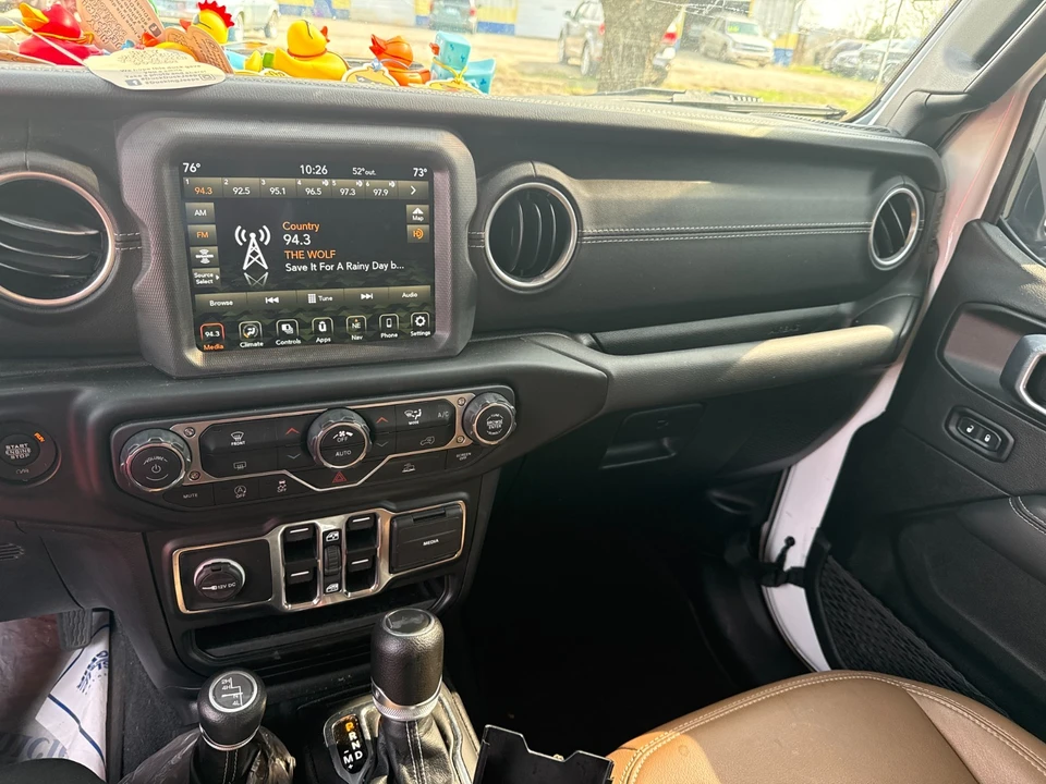 2022 Jeep JL Wrangler - Image 6 of 10
