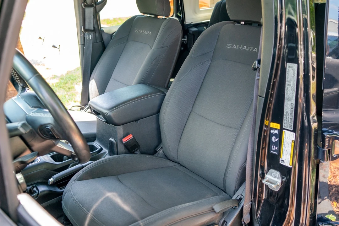 2022 Jeep JL Wrangler - Image 13 of 20