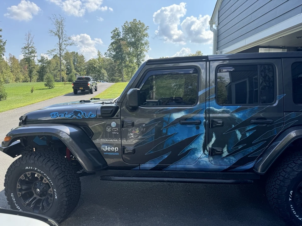 2022 Jeep JL Wrangler - Image 2 of 6