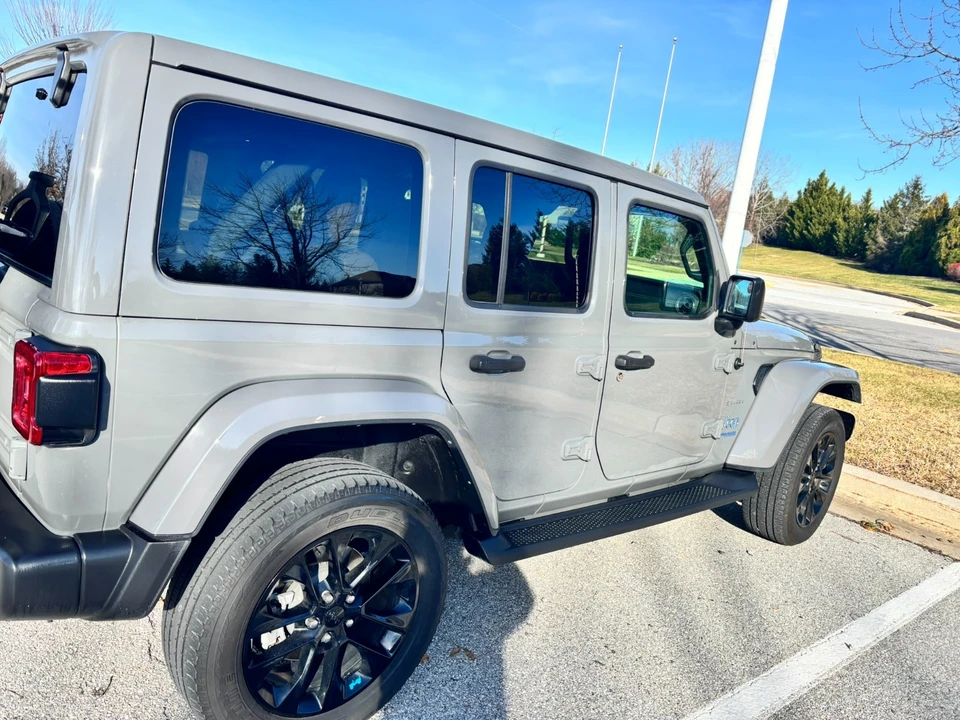 2022 Jeep JL Wrangler - Image 4 of 14