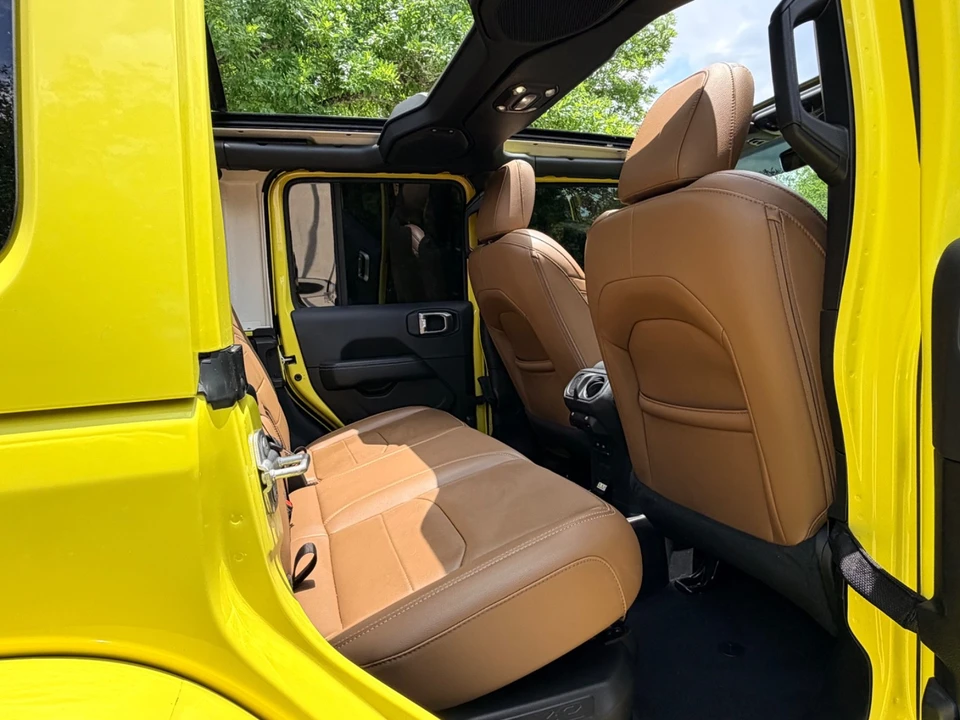 2022 Jeep JL Wrangler - Image 24 of 31