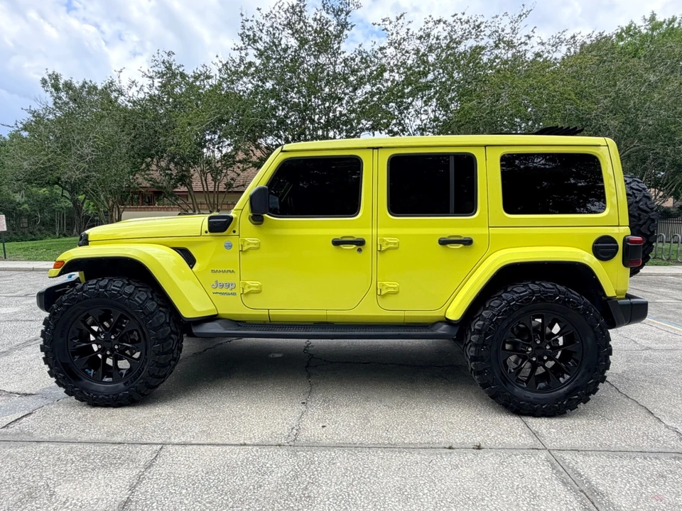 2022 Jeep JL Wrangler - Image 6 of 31