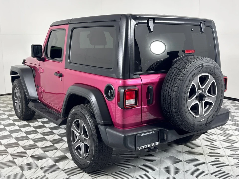 2022 Jeep JL Wrangler - Image 7 of 12