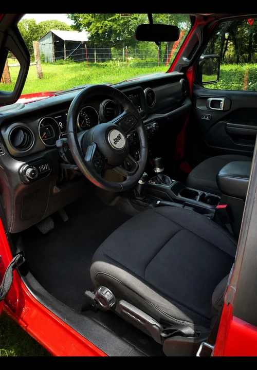 2022 Jeep JL Wrangler - Image 6 of 10