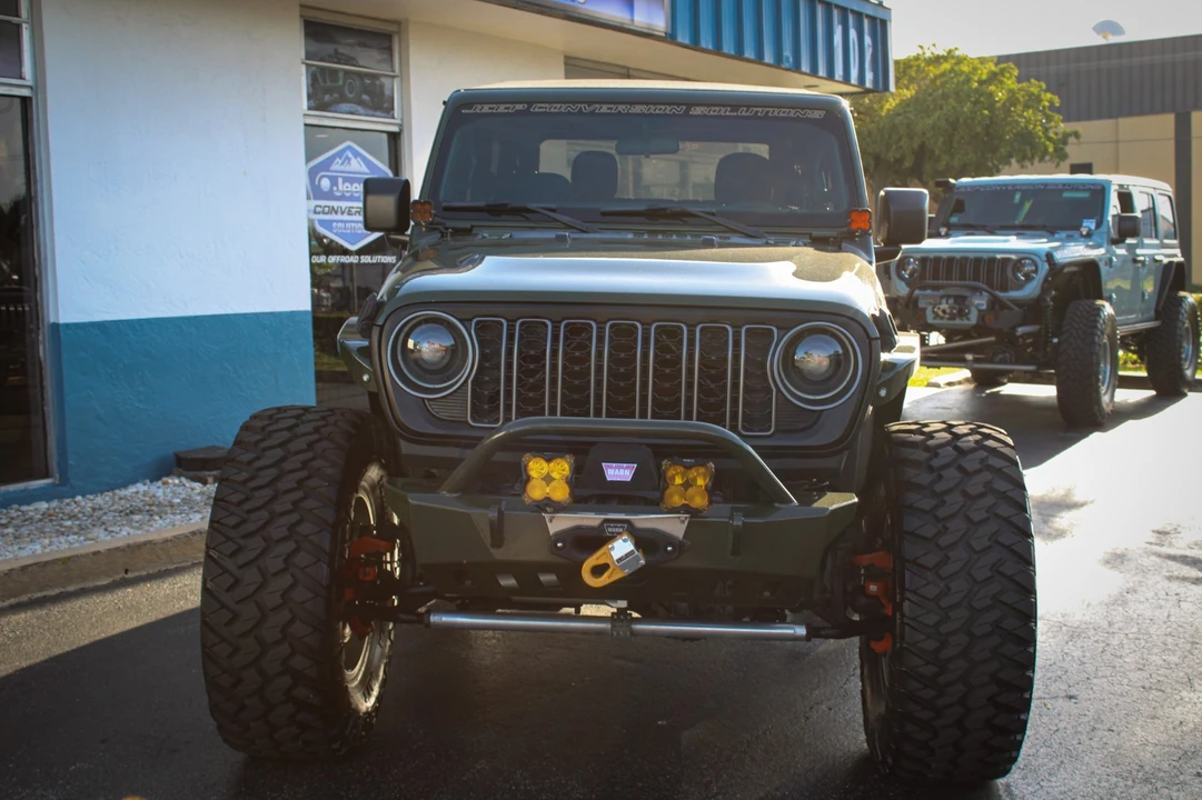 2022 Jeep JL Wrangler - Image 2 of 9