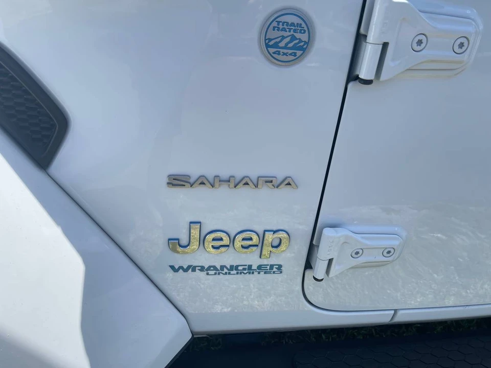 2022 Jeep JL Wrangler - Image 9 of 22