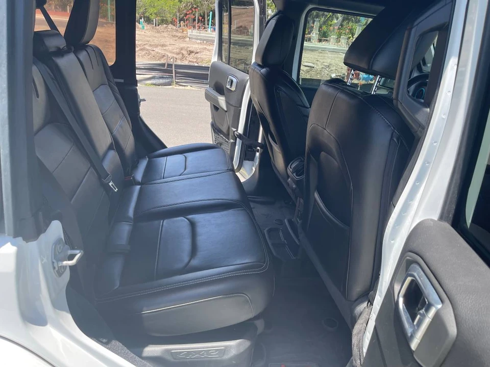 2022 Jeep JL Wrangler - Image 19 of 22