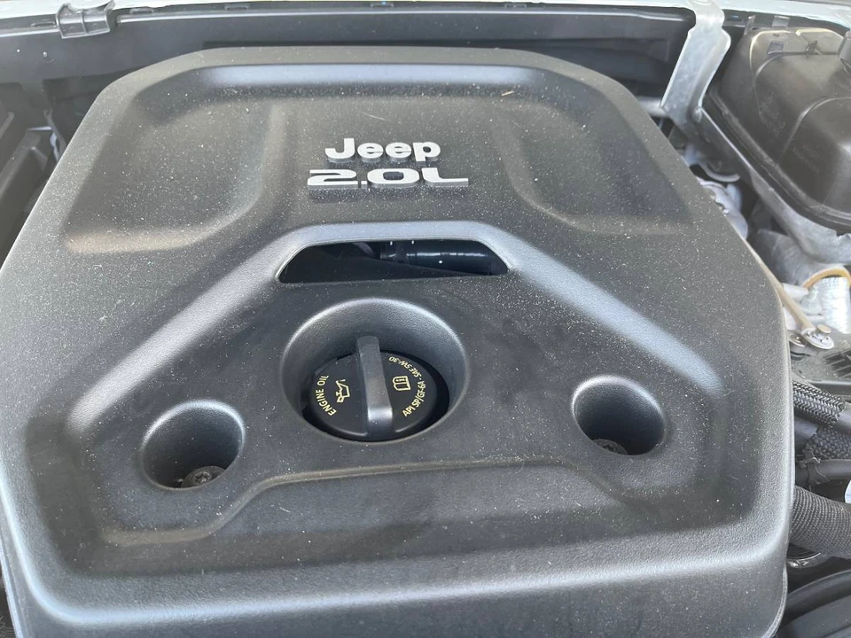 2022 Jeep JL Wrangler - Image 13 of 22