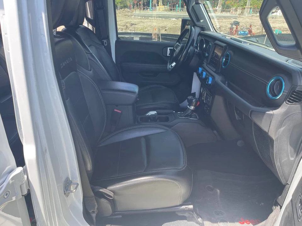 2022 Jeep JL Wrangler - Image 18 of 22