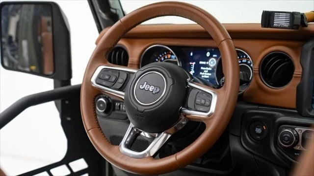 2022 Jeep JL Wrangler - Image 21 of 21