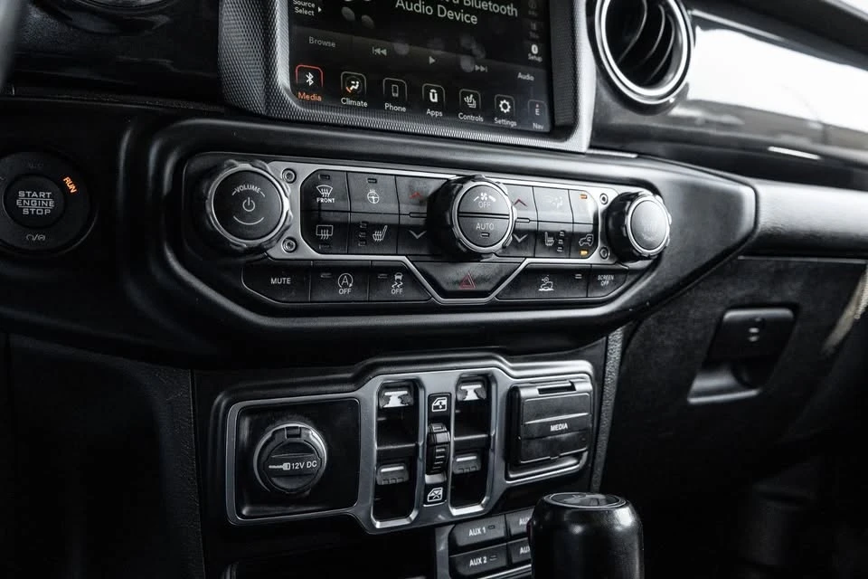 2022 Jeep JL Wrangler - Image 7 of 20