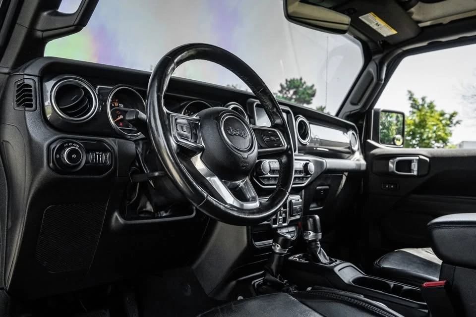2022 Jeep JL Wrangler - Image 12 of 20