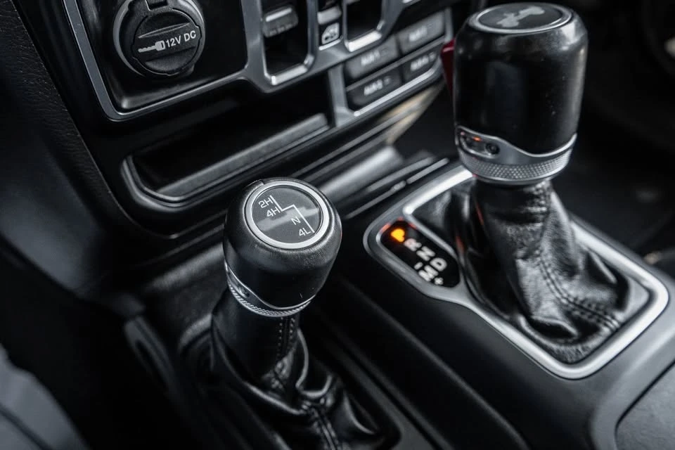 2022 Jeep JL Wrangler - Image 8 of 20