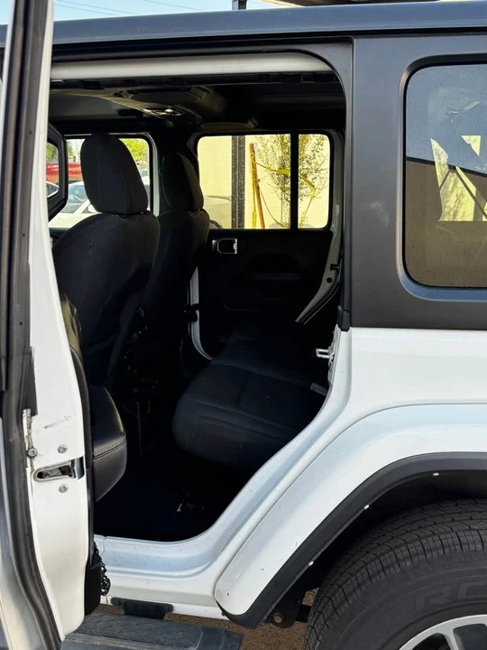 2022 Jeep JL Wrangler - Image 11 of 11