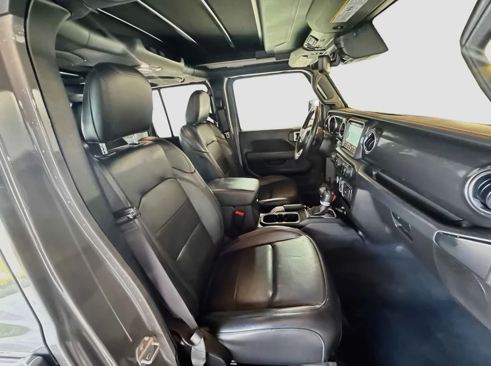 2022 Jeep JL Wrangler - Image 19 of 20