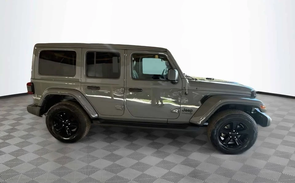 2022 Jeep JL Wrangler - Image 3 of 20