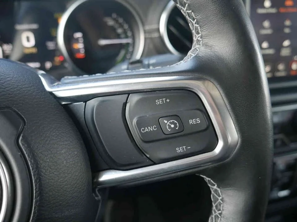 2022 Jeep JL Wrangler - Image 19 of 20