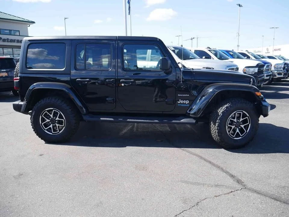 2022 Jeep JL Wrangler - Image 12 of 20