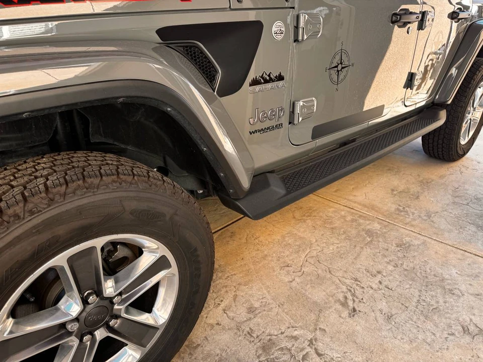 2022 Jeep JL Wrangler - Image 3 of 6