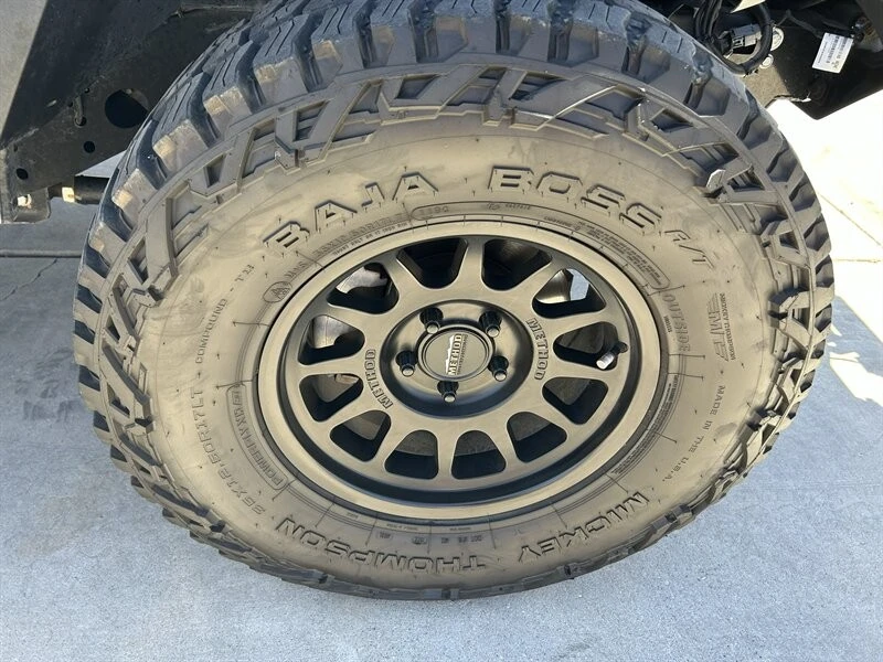 2022 Jeep JL Wrangler - Image 30 of 31