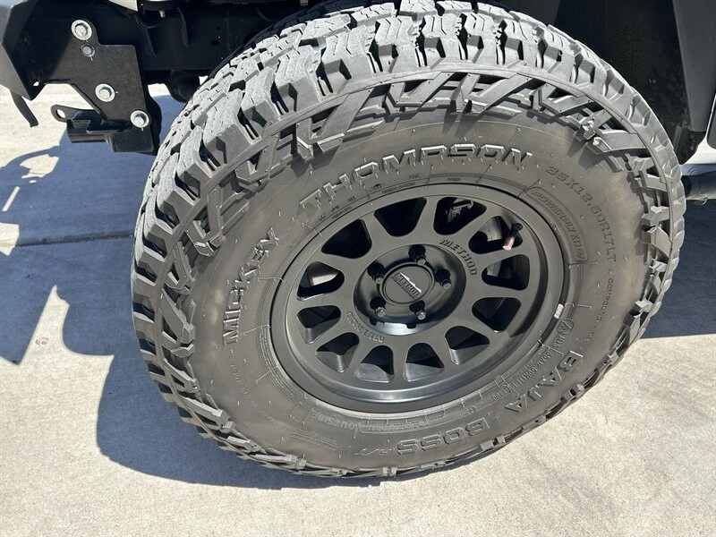 2022 Jeep JL Wrangler - Image 31 of 31